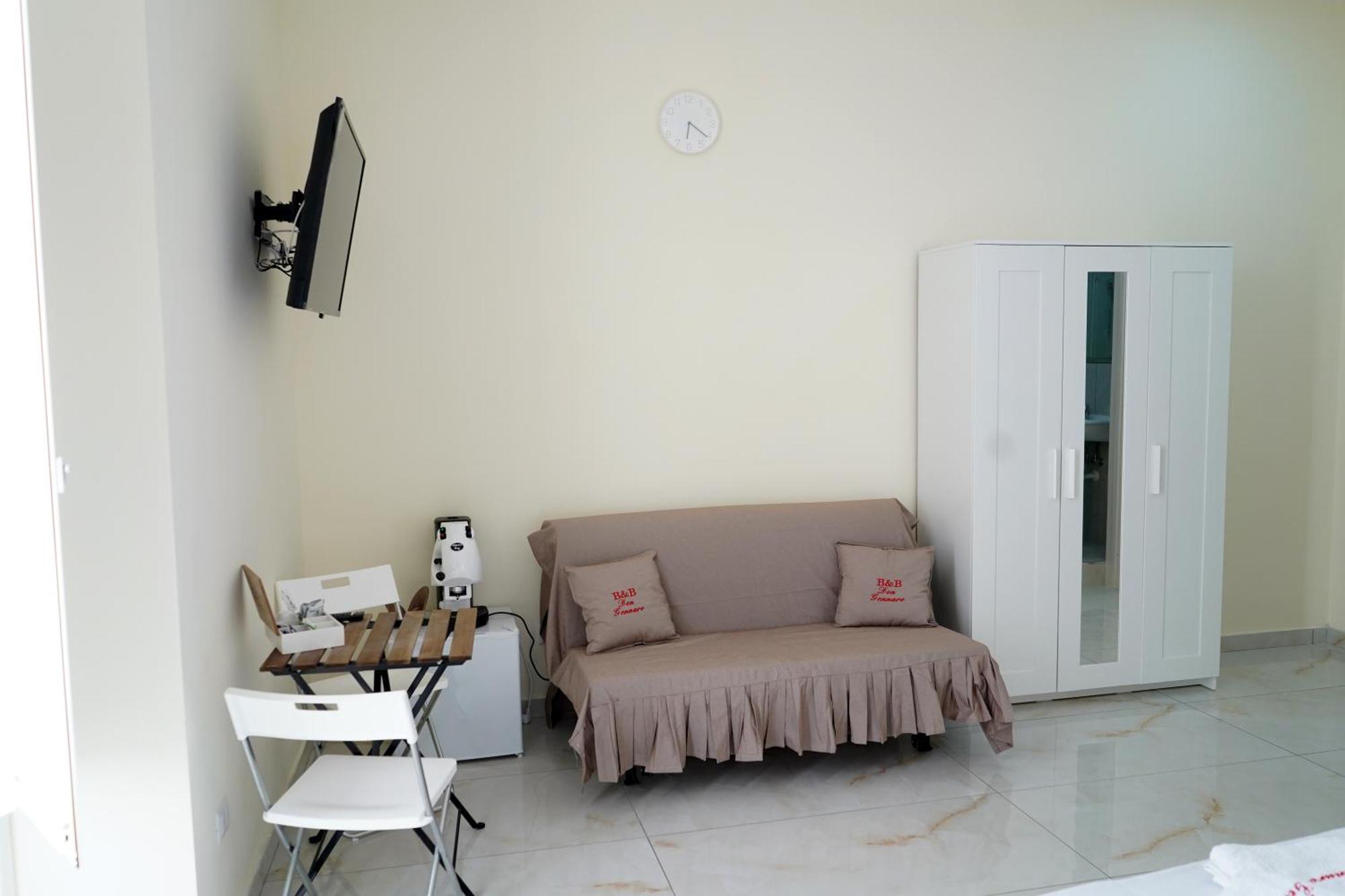 Beb Don Gennaro Bed & Breakfast Naples Exterior photo